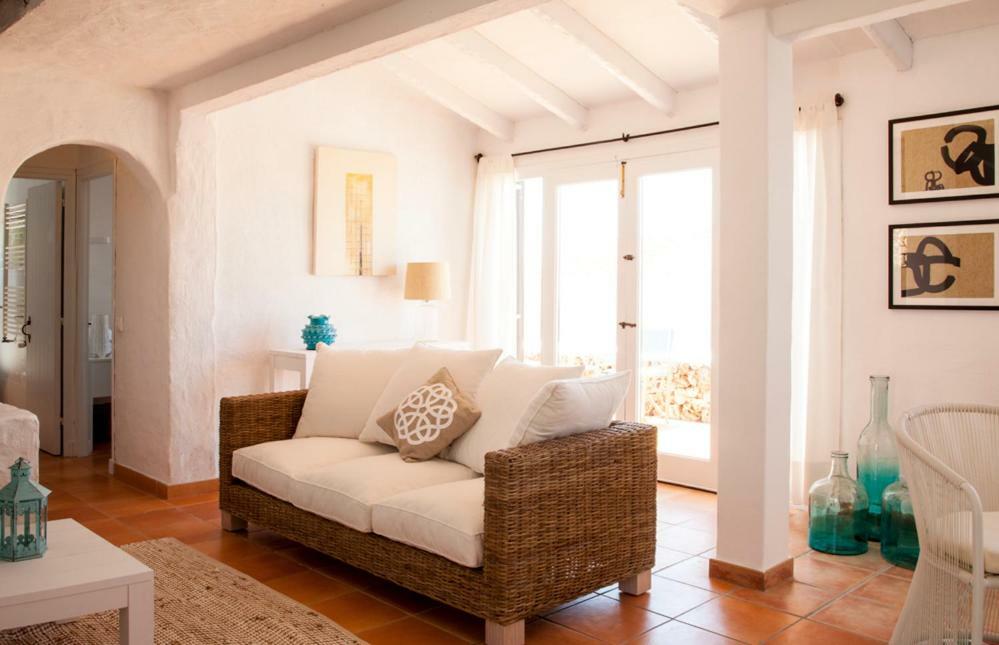 San Colomban Villa Sant Lluis Exterior photo